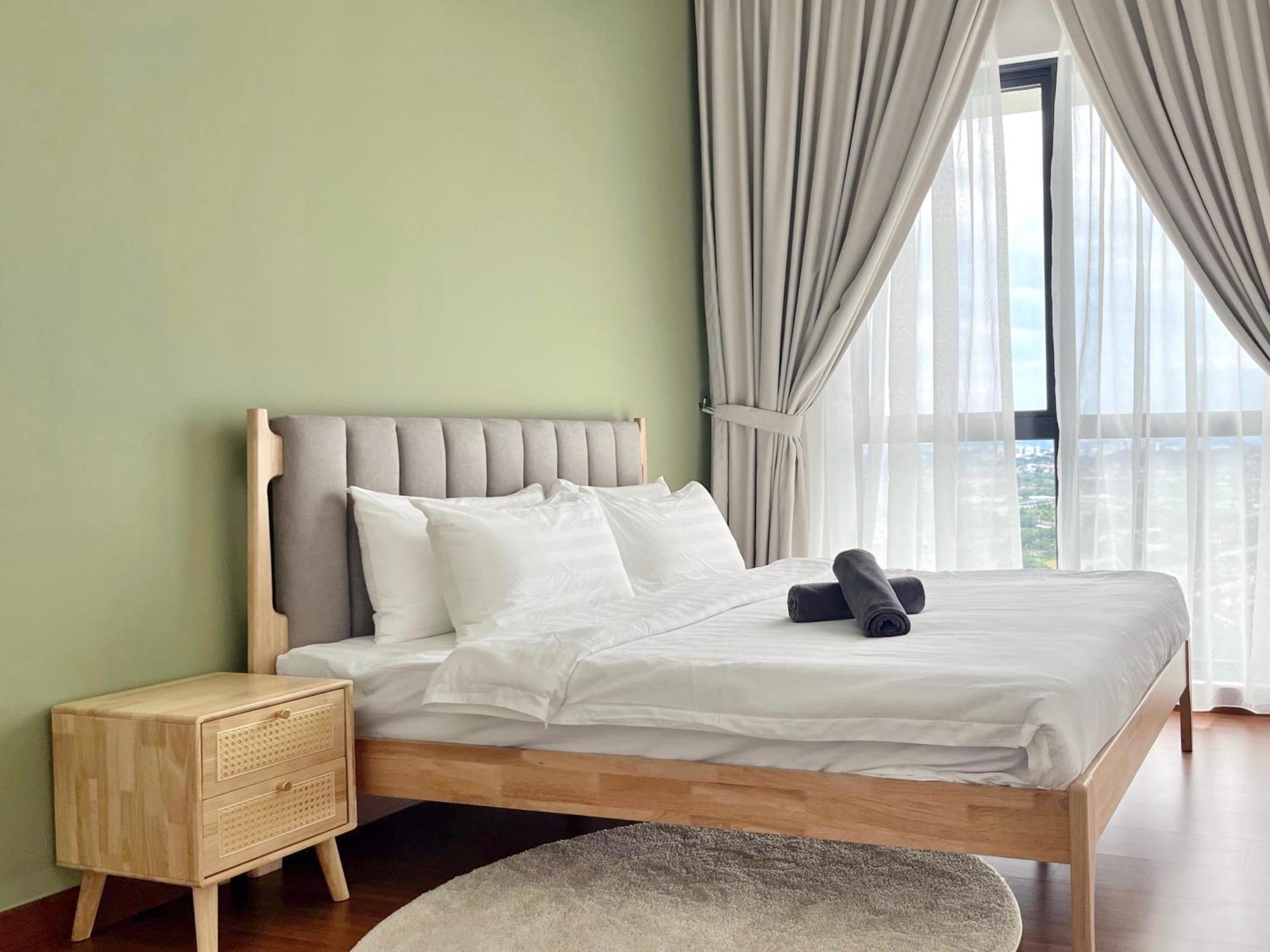 Apartment Sunsuria Forum Soho & Setia Alam By Moka *