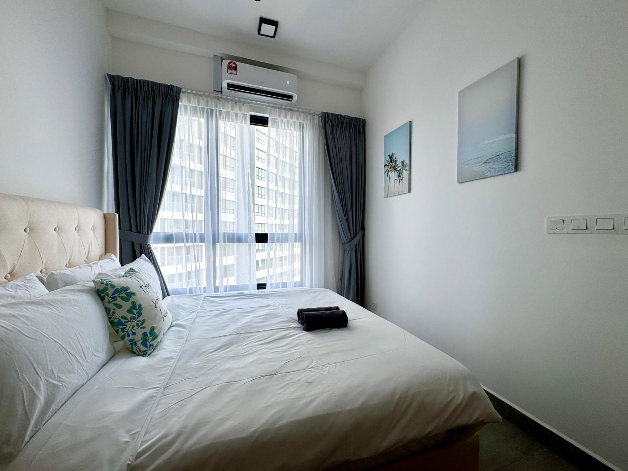 Apartment Sunsuria Forum Soho & Setia Alam By Moka Shah Alam