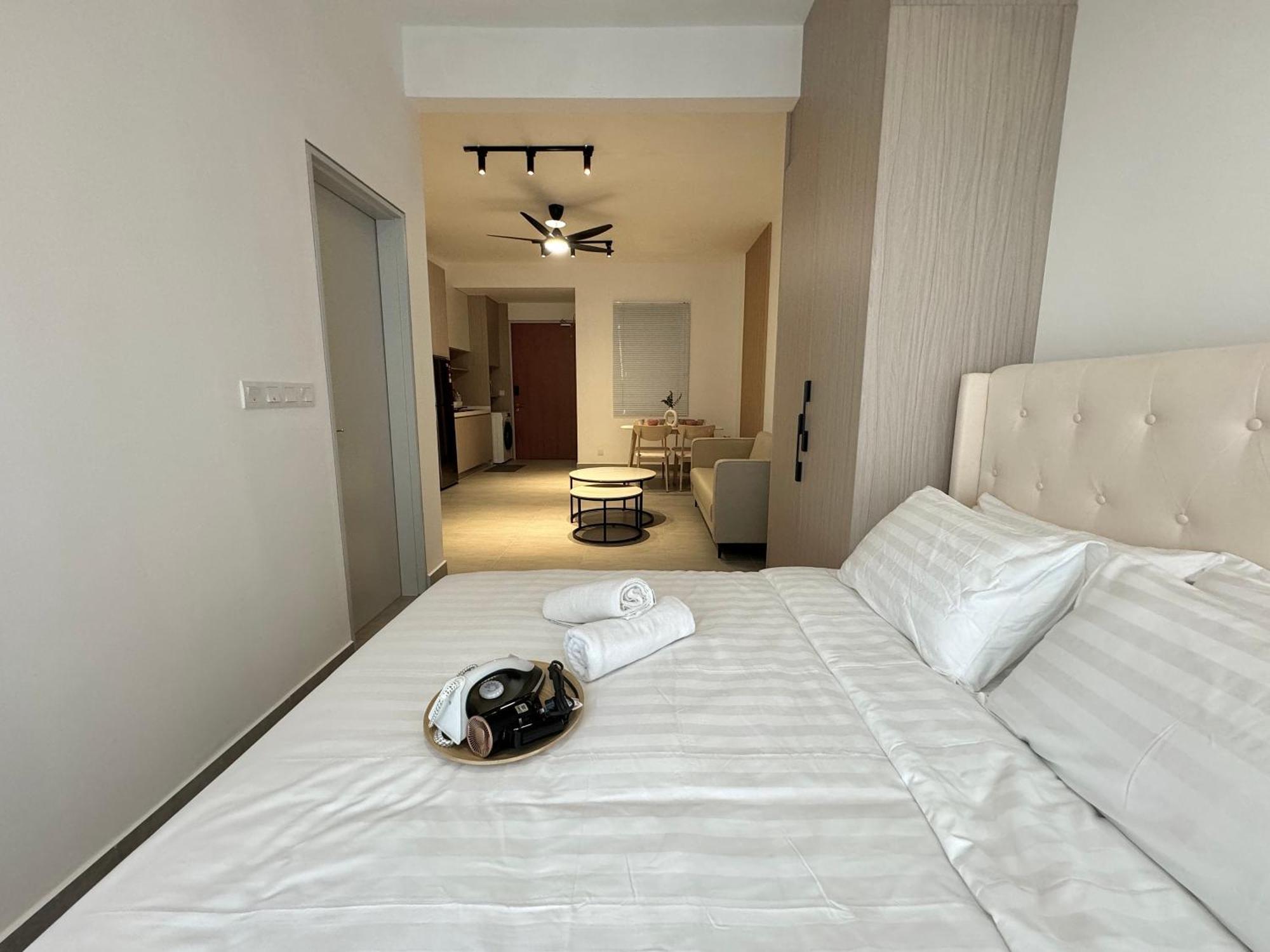 Apartment Sunsuria Forum Soho & Setia Alam By Moka