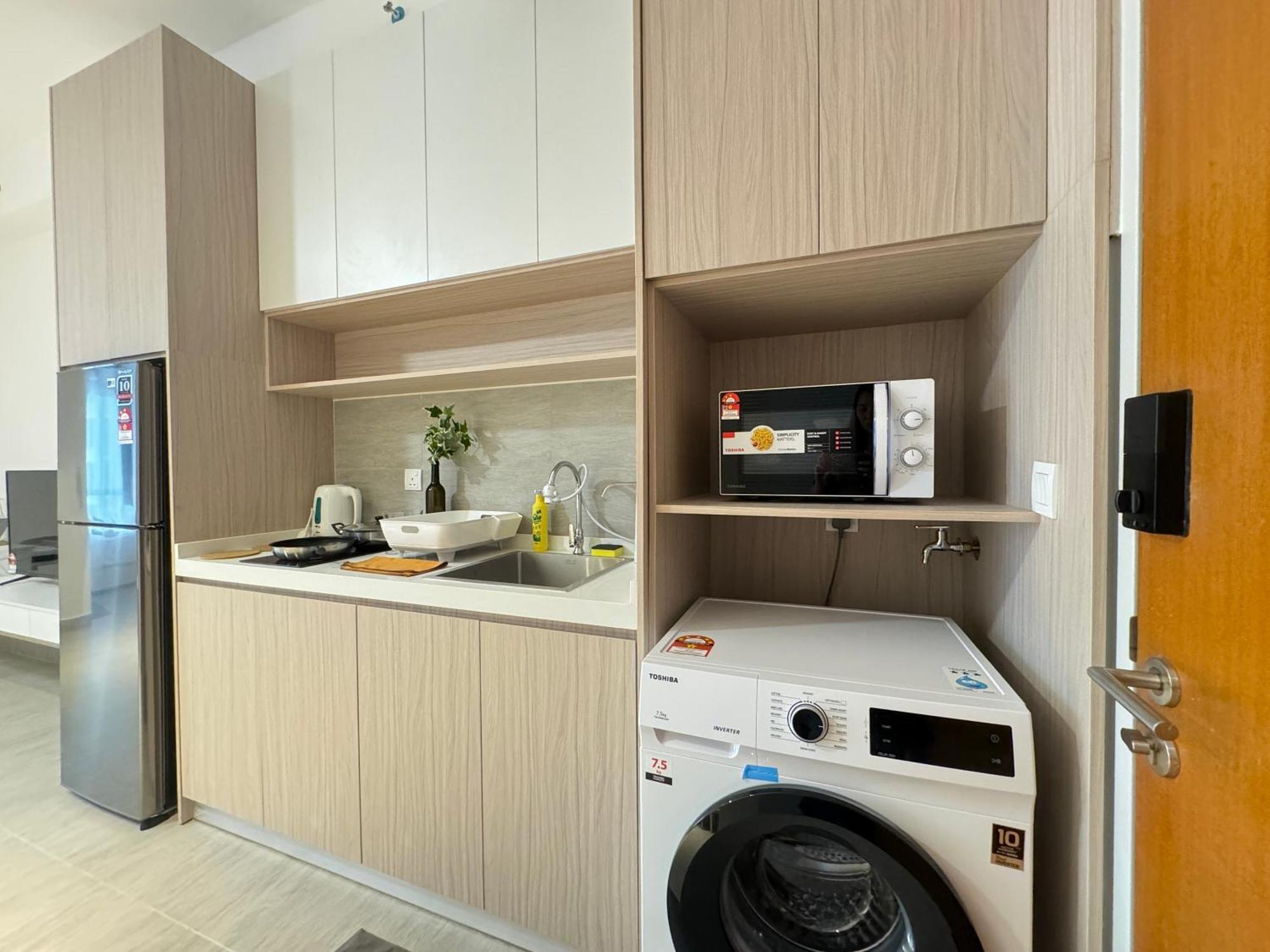 Apartment Sunsuria Forum Soho & Setia Alam By Moka *