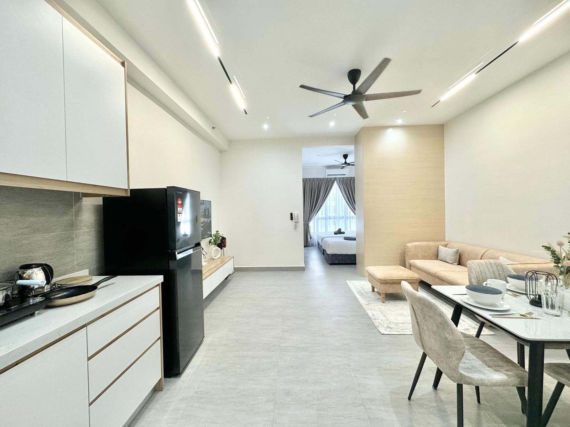 Apartment Sunsuria Forum Soho & Setia Alam By Moka